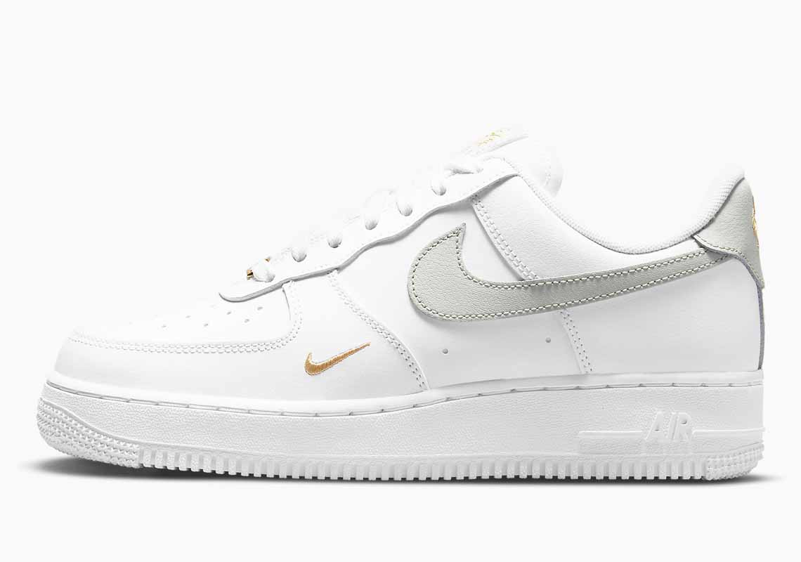 Nike Air Force 1 07 Low Hombre y Mujer CZ0270-106